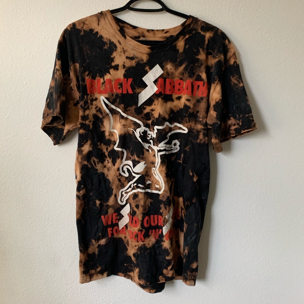 Distressed Black Sabbath tee